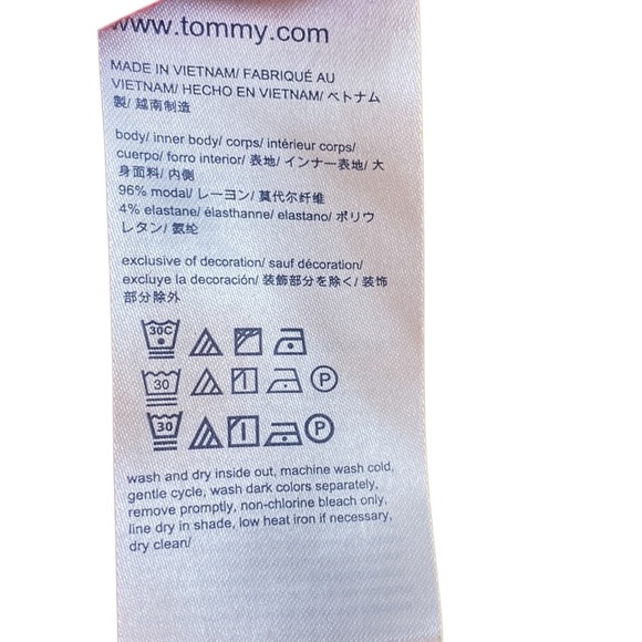 ✨Tommy Hilfiger✨ Red Stripe Shirt Size S - Picture 4 of 4